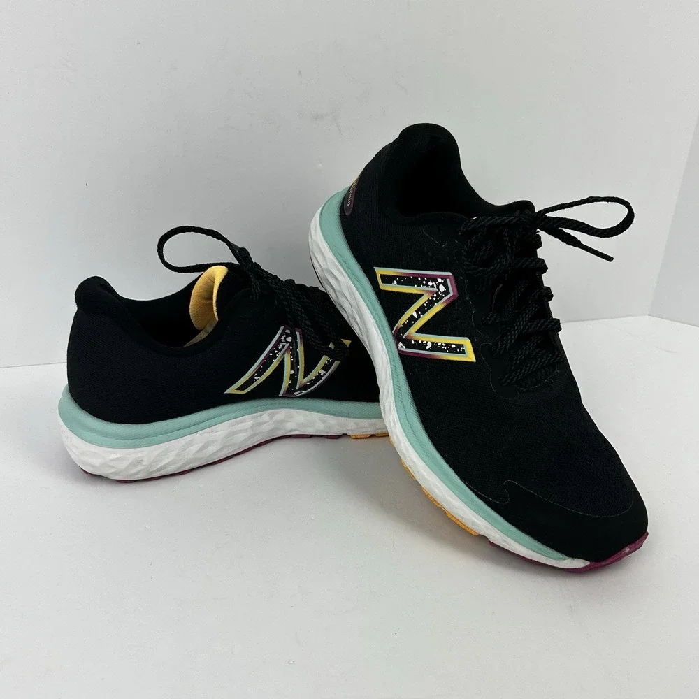 New Balance® (Women's 8 B) Fresh Foam™ Running Shoes in Black Surf